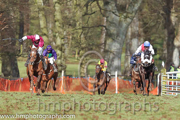 01st RIGHT SO JOE and J J Codd ( 13 , RED,white braces; red sleeves; red  white qtd cap ) Trainer: Ross O'Sullivan,, Owner : Peter Lawlor