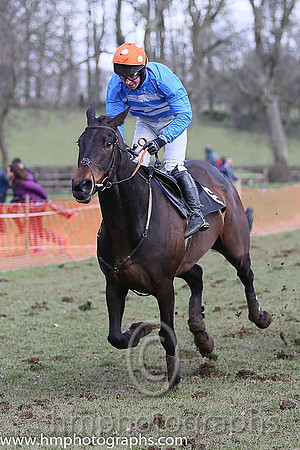 01st BRIDGE END? and N McParlan ( 6 ,Antrim (H)?- BLUE  WHITE HOOPS; blue, plain sleeves; orange cap,white spots ) Trainer: I. R. Ferguson,, Owner : Ferguson Jane  Paul