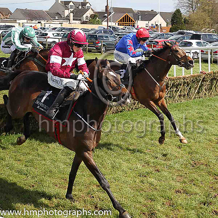 01st Kilkishen  ( 3 , royal blue, red stars on sleeves ) and Brian Hayes - Trainer : John Joseph Hanlon - Owner : Sean Hehir