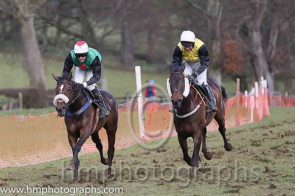 03rd THE SOPHSTER and B o'Neill ( 2 ,Antrim (H)?- GREEN,red diamond; black, plain sleeves; white cap,red diamond ) Trainer: Ben Arthey,, Owner : McIlveen Janet  Rodney