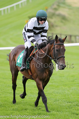 05th Aye Paddy Too and D E Mullins ( ( 2 , white and black hoops ) Trainer - W J Bryson