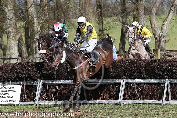 04th CASTLE GOER and N McParlan ( 1 , YELLOW; black, plain sleeves; white cap ) Trainer: Ben Arthey,, Owner : Houston N.  A.