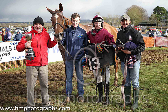 01st RIGHT SO JOE and J J Codd ( 13 , RED,white braces; red sleeves; red  white qtd cap ) Trainer: Ross O'Sullivan,, Owner : Peter Lawlor