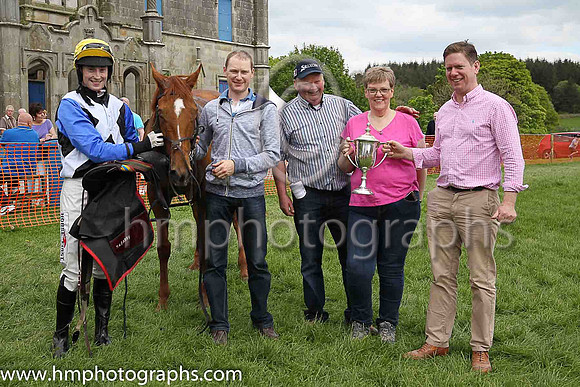 01st KINNACALLY and J C Barry ( 4 ,Antrim (H) - BLACK,white cross belts; blue sleeves; yellow cap ) Trainer: Paul McAleese,, Owner : William Logan