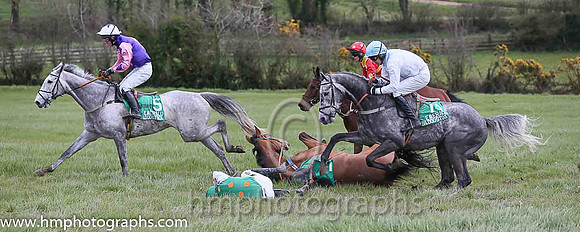SECRET MAHLER and B O'Neill ( 12 , EMERALD GREEN,orange spots; white,orange spots sleeves; emerald green cap ) Trainer: Sean Thomas Doyle,, Owner : Syndicate Monbeg