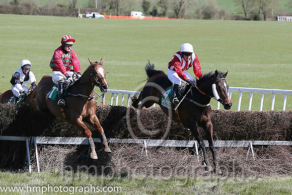 01st ANSEANACHAI CLISTE and M McConville ( 4 , RED  WHITE STRIPES; red, plain sleeves; white cap ) Trainer: Stephen McConville,, Owner : Michael McConville