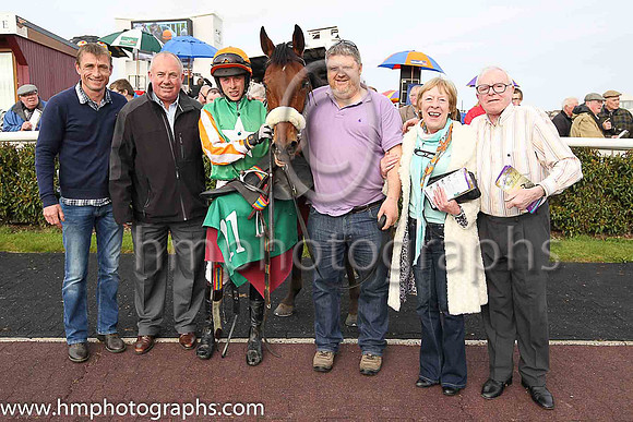 01st Tellthemnuttin ( 11 , emerald green, white star ) and D Robinson - Trainer : W F Codd - Owner : Heads Or Harps Syndicate