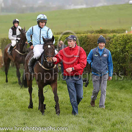 01st BALLYLUMFORD and B G Crawford ( 1 , LIGHT BLUE,navy seams; light blue sleeves; light blue cap,purple star ) Trainer: S.R.B. Crawford,, Owner : S.R.B. Crawford