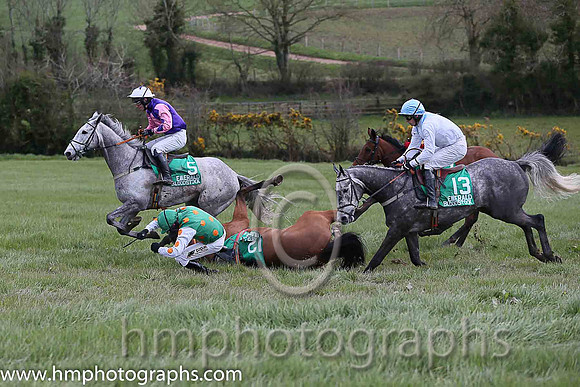 SECRET MAHLER and B O'Neill ( 12 , EMERALD GREEN,orange spots; white,orange spots sleeves; emerald green cap ) Trainer: Sean Thomas Doyle,, Owner : Syndicate Monbeg