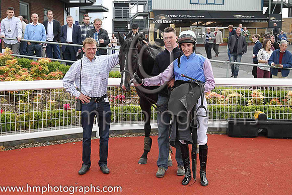 01st Fighting Days (13, royal blue, white sleeves ) and Shane Shortall, Trainer F Flood, Owner Kevin Cunningham and T Owens