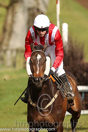 01st ANSEANACHAI CLISTE and M McConville ( 9 , RED  WHITE STRIPES; red, plain sleeves; white cap ) Trainer: Stephen McConville,, Owner : Michael McConville
