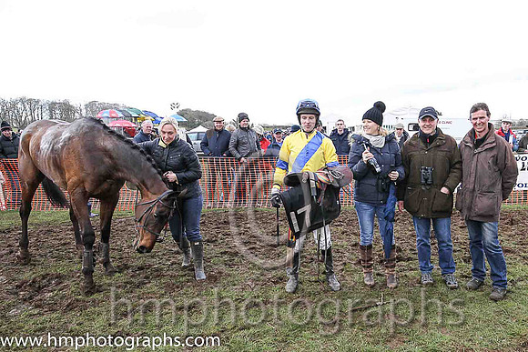 01st RAVENHILL and M J O'Hare ( 17 , YELLOW,royal blue sash; yellow,royal blue armlet sleeves; royal blue cap,yellow star ) Trainer: George Stewart,, Owner : Stephanie Metcalfe