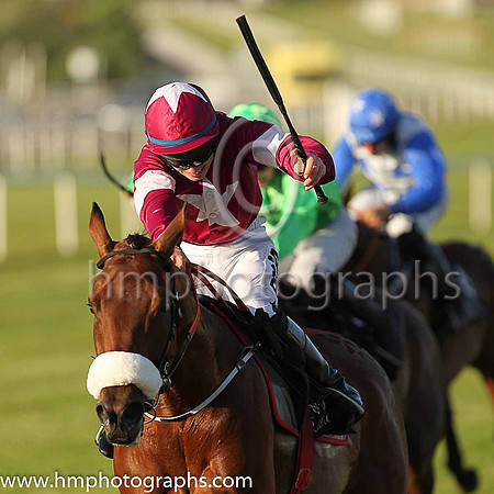 01st Beau Et Sublime 2, maroon, white star) and Jack Kennedy, trainer Gordon Elliott, Owner - Gigginstown House Stud