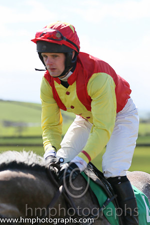 FIRST OUTCOME and J Canavan ( 5 , PURPLE; black, plain sleeves; black cap ) Trainer: Liam Lennon,, Owner : Jonathan Canavan