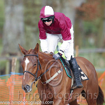 01st RIGHT SO JOE and J J Codd ( 13 , RED,white braces; red sleeves; red  white qtd cap ) Trainer: Ross O'Sullivan,, Owner : Peter Lawlor