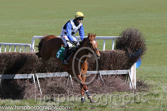 01st KINNACALLY and J C Barry ( 5 ,Antrim (H) - BLACK,white cross belts; blue sleeves; yellow cap ) Trainer: Paul McAleese,, Owner : William Logan