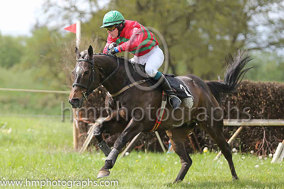03rd NOTNOWLOVE and M F Rice ( 2 , RED,emerald green chevrons; red sleeves; red  emerald green striped cap ) Trainer: Martina Dempsey,, Owner : Racing Club CAFRE (Enniskillen)