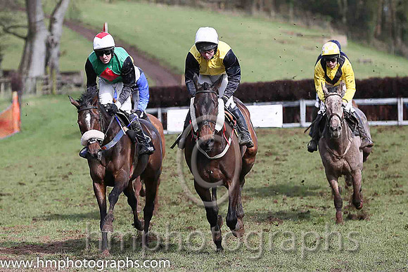 04th CASTLE GOER and N McParlan ( 1 , YELLOW; black, plain sleeves; white cap ) Trainer: Ben Arthey,, Owner : Houston N.  A.
