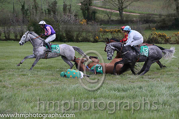 SECRET MAHLER and B O'Neill ( 12 , EMERALD GREEN,orange spots; white,orange spots sleeves; emerald green cap ) Trainer: Sean Thomas Doyle,, Owner : Syndicate Monbeg