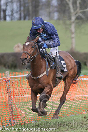 02nd RED CON ONE and B G Crawford ( 5 , DARK BLUE,light blue cross of lorraine; dark blue sleeves; dark blue cap ) Trainer: S.R.B. Crawford,, Owner : Christopher K. Johnson