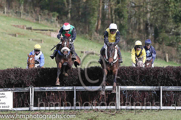 03rd THE SOPHSTER and B o'Neill ( 2 ,Antrim (H)?- GREEN,red diamond; black, plain sleeves; white cap,red diamond ) Trainer: Ben Arthey,, Owner : McIlveen Janet  Rodney