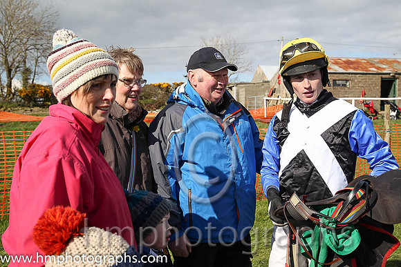 01st KINNACALLY and J C Barry ( 5 ,Antrim (H) - BLACK,white cross belts; blue sleeves; yellow cap ) Trainer: Paul McAleese,, Owner : William Logan