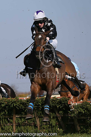 01st Mount Beckham ( 12 , black, white stars ) and S.W. Flanagan - Trainer : Miss Clare Louise Cannon - Owner : G.N. Cannon