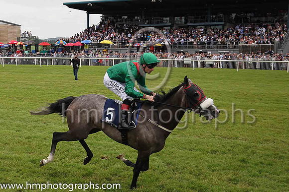 01st Simannka and Pat Smullen , trainer D K weld winning the European Breeders Fund Coolmore Stud Ulster Oaks Fillies Handicap of 40,000 Euro at Down Royal