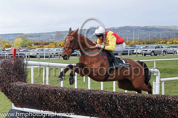 08th Abbey Lane ( 1 , red, yellow sash ) and A P Heskin - Trainer : C A McBratney - Owner : Mrs David McBratney