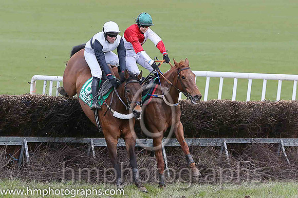 ARCHVIEW SUNSHINE and Miss A O'Sullivan ( 1 , RED  WHITE QTD; red,white hlvd sleeves; green cap ) Trainer: Holly McGahan,, Owner : Alan Black