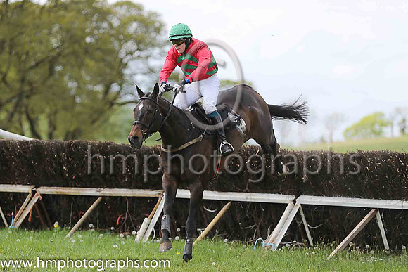 03rd NOTNOWLOVE and M F Rice ( 2 , RED,emerald green chevrons; red sleeves; red  emerald green striped cap ) Trainer: Martina Dempsey,, Owner : Racing Club CAFRE (Enniskillen)