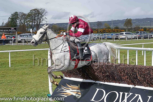 04th As De Ferbet ( 2 , maroon, white star ) and B J Cooper - Trainer : G Elliott - Owner : Gigginstown House Stud