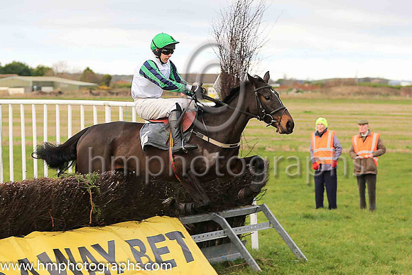 01st NICKEL and M J O'Hare ( 5 , WHITE; dark blue  emerald green striped sleeves; emerald green cap ) Trainer: J.G. Cosgrave,, Owner : Neville Reid