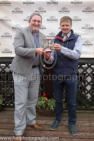 Terry McCourt of Magners present the trophy to JohnGriddin represebnting the owners after Stellar Mass and Kevin Manning, trainer J S Bolger won the Magners Ulster Derby of 100,000 Euro (Premier Handi