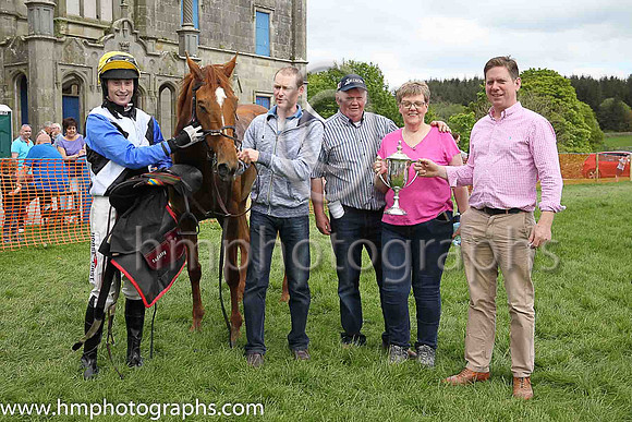 01st KINNACALLY and J C Barry ( 4 ,Antrim (H) - BLACK,white cross belts; blue sleeves; yellow cap ) Trainer: Paul McAleese,, Owner : William Logan