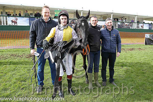 01st CHELATE and J A Kinsella ( 1 , MAUVE  YELLOW HLVD; mauve sleeves; mauve cap,yellow star ) Trainer: P.J. Rothwell,, Owner : P.J. Rothwell