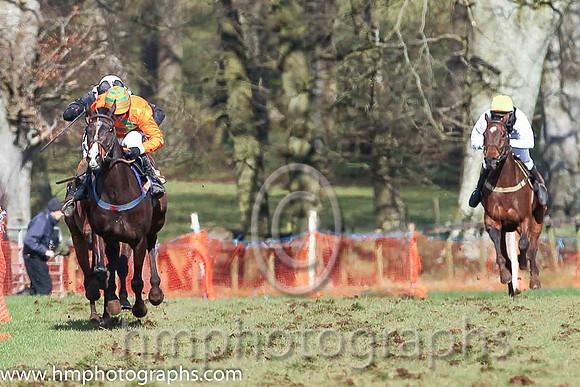 03rd VALMY BAIE (FR) and B O'Neill ( 18 , ORANGE; orange,green chevrons sleeves; orange  green hooped cap ) Trainer: D.M. Christie,, Owner : Ray Nicholas