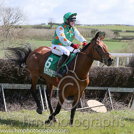 MONBEG MOCKINGJAY and R James ( 6 , EMERALD GREEN,orange spots; white,orange spots sleeves; emerald green cap ) Trainer: Sean Thomas Doyle,, Owner : Syndicate Monbeg