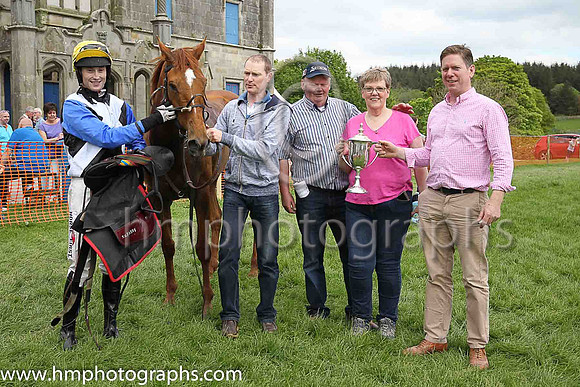 01st KINNACALLY and J C Barry ( 4 ,Antrim (H) - BLACK,white cross belts; blue sleeves; yellow cap ) Trainer: Paul McAleese,, Owner : William Logan