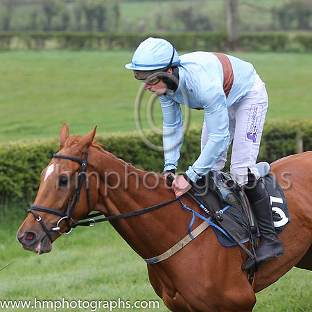 01st RAVENHILL ROAD and B G Crawford ( 5 , LIGHT BLUE,brown hoop; light blue sleeves; light blue cap ) Trainer: S.R.B. Crawford,, Owner : Alan Buchanan