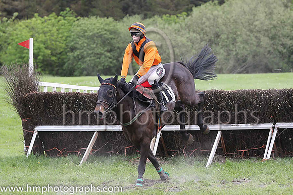 BRD SOMMERTON and H D Dunne ( 11 , ORANGE,black chevron; orange sleeves; orange cap,black hoop ) Trainer: Peter Maher,, Owner : Peter Maher