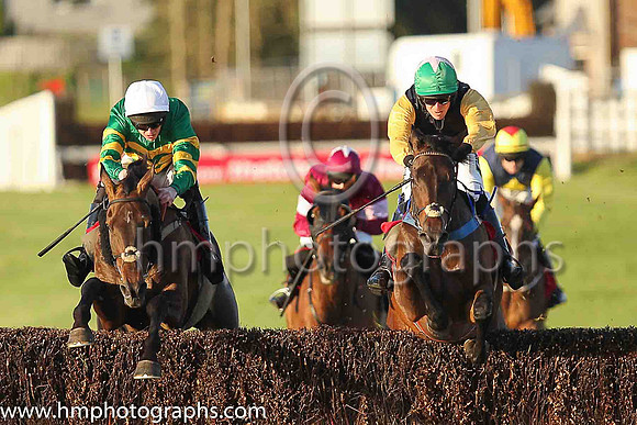 01st Elegant Statesman (7, emerald green and orange hooped) and Mark Walsh, trainer Henry De Bromhead. Owner John P McManus