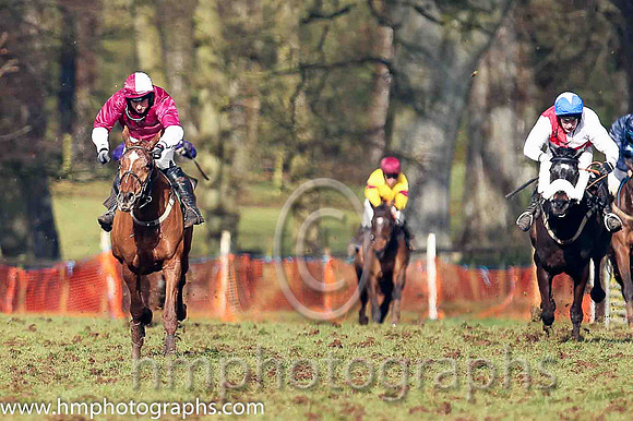 01st RIGHT SO JOE and J J Codd ( 13 , RED,white braces; red sleeves; red  white qtd cap ) Trainer: Ross O'Sullivan,, Owner : Peter Lawlor