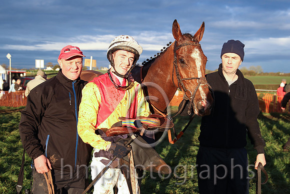 01st KRAKEN TALE and C Hughes ( 6 , RED,yellow sash; yellow sleeves; white cap ) Trainer: C.A. McBratney,, Owner : H Syndicate Family