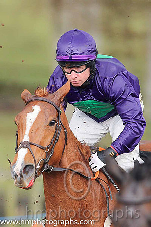 03rd SMILING JESSICA and J P McKeown ( 16 , PURPLE,green disc; purple sleeves; purple cap ) Trainer: R. McGlinchey,, Owner : R. McGlinchey