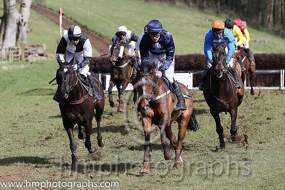 01st BRIDGE END and N McParlan ( 6 ,Antrim (H)?- BLUE  WHITE HOOPS; blue, plain sleeves; orange cap,white spots ) Trainer: I. R. Ferguson,, Owner : Ferguson Jane  Paul