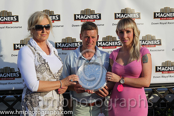 01 Johnny Murtagh trainer of winner Fix It  - FT8E9804