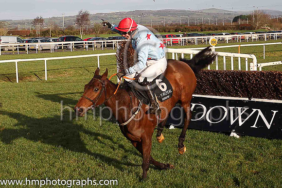 01st Last Goodbye and J J Slevin ( 6 , light blue, red stars ) Trainer - Miss E Doyle , Owner - Last Goodbye Syndicate