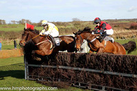 MISS OSCAR FAVOUR and K Corrigan ( 9 , MAROON,white hoop; white sleeves,maroon stars; maroon cap,white star ) Trainer: James W. Doyle,, Owner : Jason Higgins