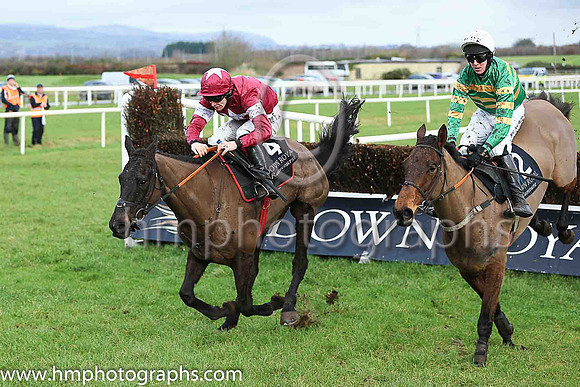 01st A Great View and M P Walsh ( 2 , emerald green and orange hooped ) Trainer - D Cullen , Owner - John P McManus